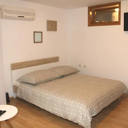 Heart Apartment *
