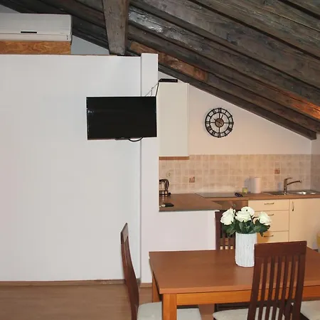 Heart Apartment *
