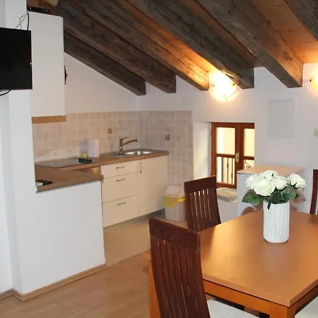 Heart Apartment